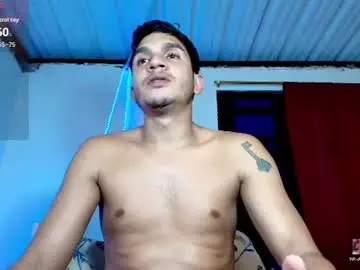 Chaturbate Private Sex Chat of angel_latinboy