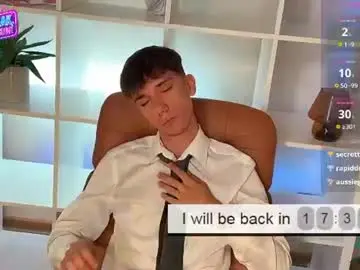 Chaturbate Live Sex Cam of benny_powell