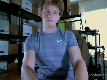 Chaturbate Live Porn of deeyungguy