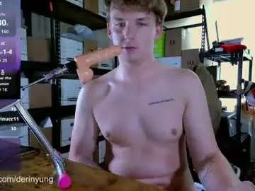 Chaturbate Nude Webcam of deeyungguy