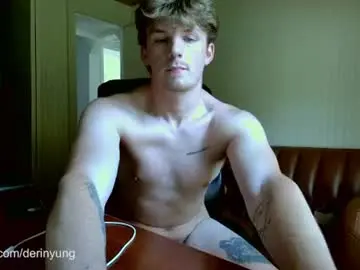 Chaturbate Sex Cam of deeyungguy
