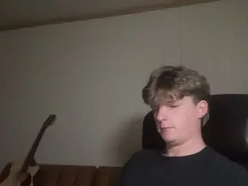 Chaturbate Free Live Porn of deeyungguy