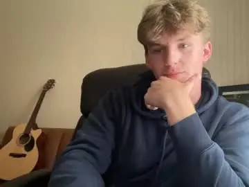 Chaturbate Private Sex Chat of deeyungguy