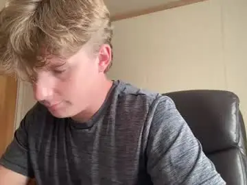 Chaturbate Free Porn Cam of deeyungguy