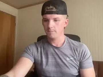 Chaturbate Live Sex Cam of deeyungguy