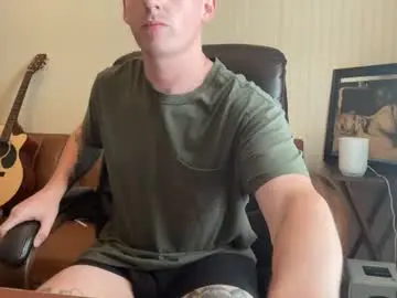 Chaturbate Live Sex Cam of deeyungguy