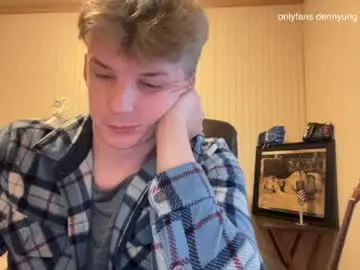 Chaturbate Adult Webcam of deeyungguy