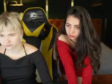 Chaturbate Live Sex Cam of juicy_secrets_054