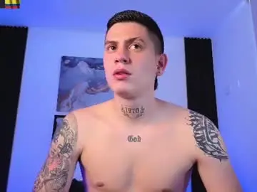 Chaturbate Live Sex Cam of yeiko_romero_