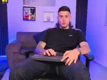 Chaturbate Watch Live Sex Cams of yeiko_romero_