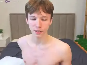 Chaturbate Best live sex cam show of cumte_boy