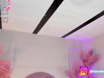 Chaturbate Free Porn Cam of hanaahquinn