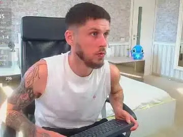 Chaturbate Nude Webcam of jonahshaw