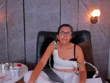 Chaturbate Best live sex cam show of keyla_milf