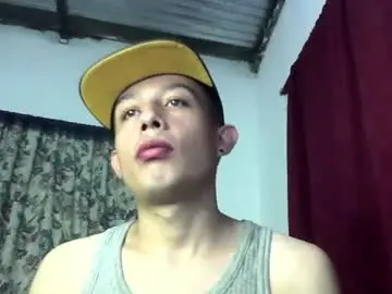 Chaturbate Live Porn of alexander_fetish1