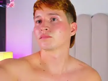 Chaturbate Watch Live Sex Cams of eragonbooy02