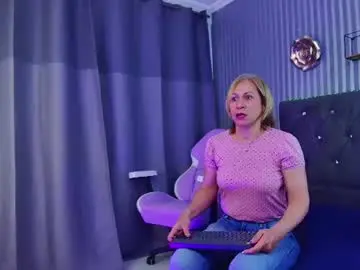 Chaturbate Sex Chat of geminis_milf