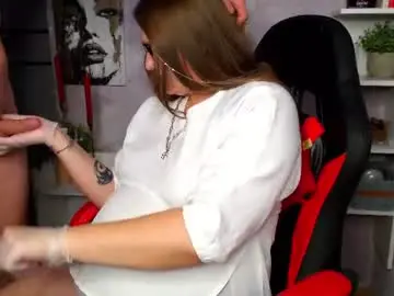 Chaturbate Best Webcam of isingle_mom