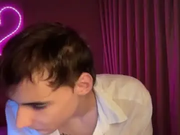Chaturbate Live Sex Cam of witnessboy