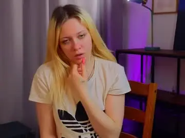 Chaturbate Live Sex Cam of birgitfirman