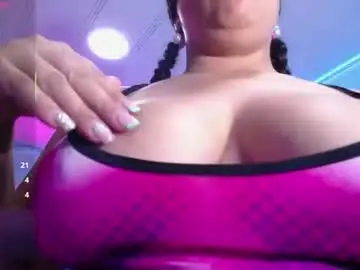 Chaturbate Sex Cam of cristal_horny19