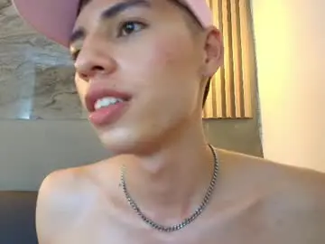 Chaturbate Best live sex cam show of kenny_hank