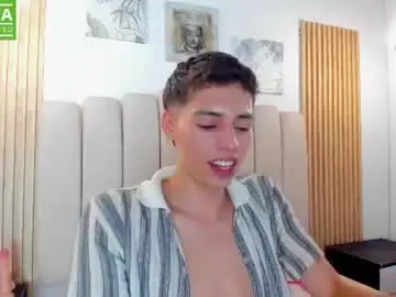 Chaturbate Free Live Porn of kenny_hank