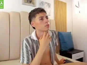 Chaturbate Watch Live Sex Cams of kenny_hank