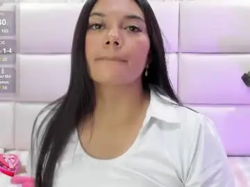 Chaturbate Live Sex Cam of lyasweetxx