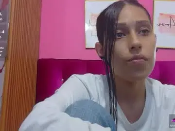 Chaturbate Free Live Porn of skinnyneighbour_