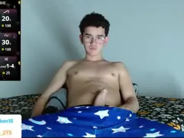 Chaturbate Live Sex Cam of benny__1