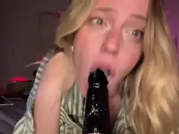 Chaturbate Free Live Porn of emmaonlyx1