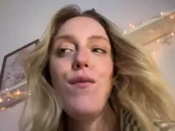Chaturbate Sex Cam of emmaonlyx1