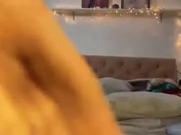 Chaturbate Free Porn Cam of emmaonlyx1
