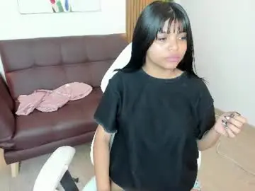 Chaturbate Live Sex Cam of hinaa_xxx