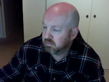 Chaturbate Free Live Porn of kiwiben45
