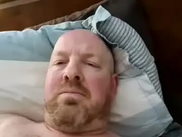 Chaturbate Live Sex Cam of kiwiben45