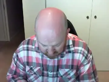 Chaturbate Watch Live Sex Cams of kiwiben45