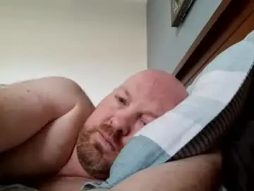 Chaturbate Watch Live Sex Cams of kiwiben45