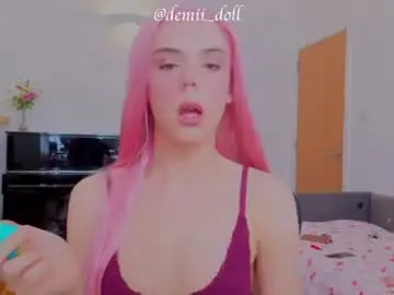 Chaturbate Live Sex of demii_doll
