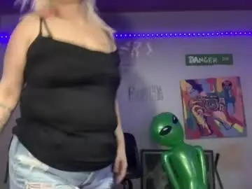 Chaturbate Live Sex Cam of dripdroponurcck