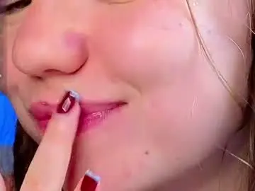 Chaturbate Watch Live Sex Cams of emilyart_