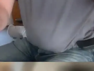 Chaturbate Free Porn Cam of geelongguy