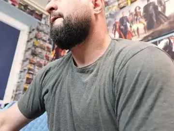 Chaturbate Live Sex Cam of muscular_bear