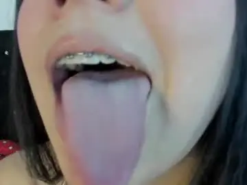 Chaturbate Free Live Porn of rubyhlowe
