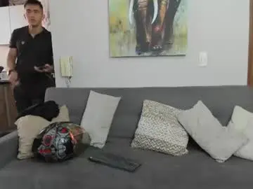 Chaturbate Free Porn Cam of straight__friends