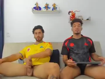 Chaturbate Sex Chat of straight__friends