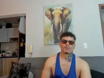 Chaturbate Watch Live Sex Cams of straight__friends
