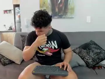Chaturbate Nude Webcam of straight__friends