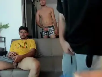 Chaturbate Best live sex cam show of straight__friends